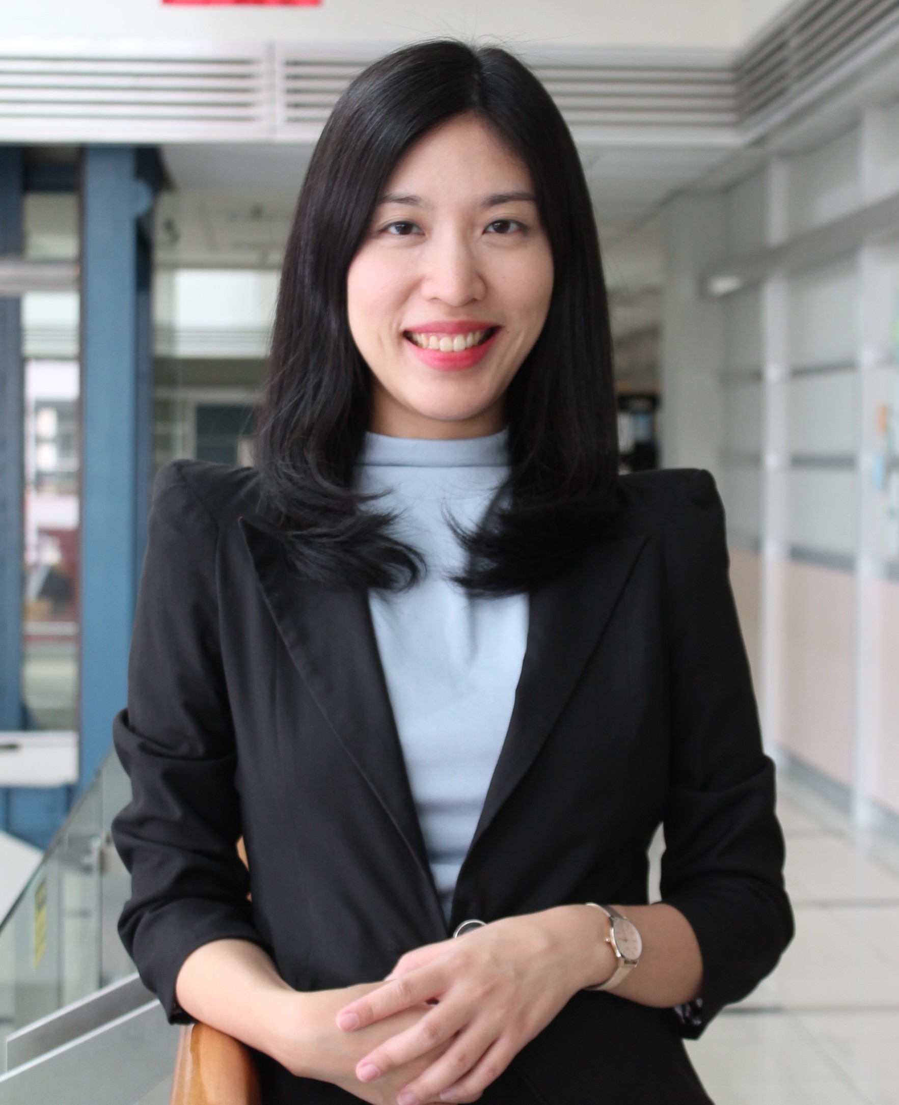 Dr. Annetta Gunawan, S.E., M.M.